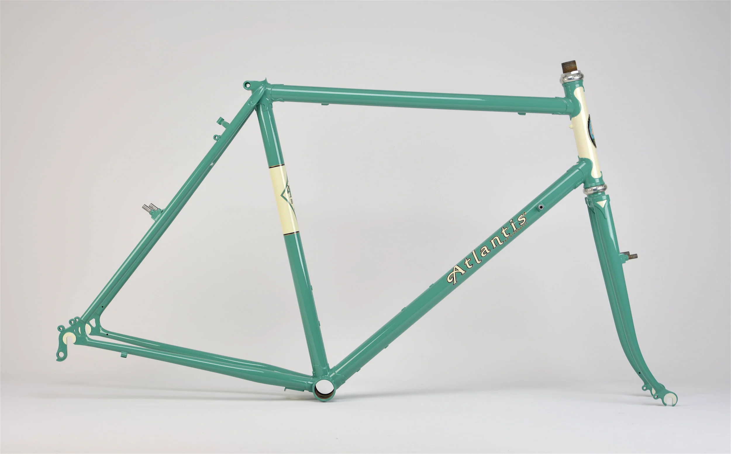 Black Magic Paint-Rivendell Atlantis Refinish